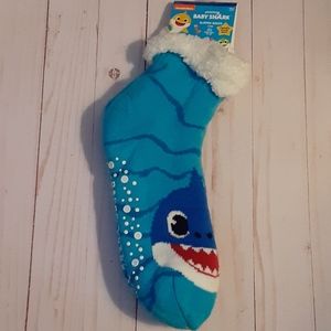 PINKFONG DADDY SHARK SLIPPER SOCKS